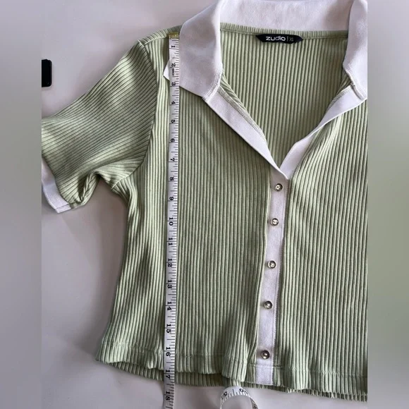 Green Ribbed 90’S Cropped Tee - Picture 5 of 5